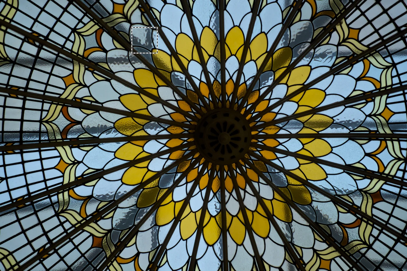 Original image with selected fragment highlighted